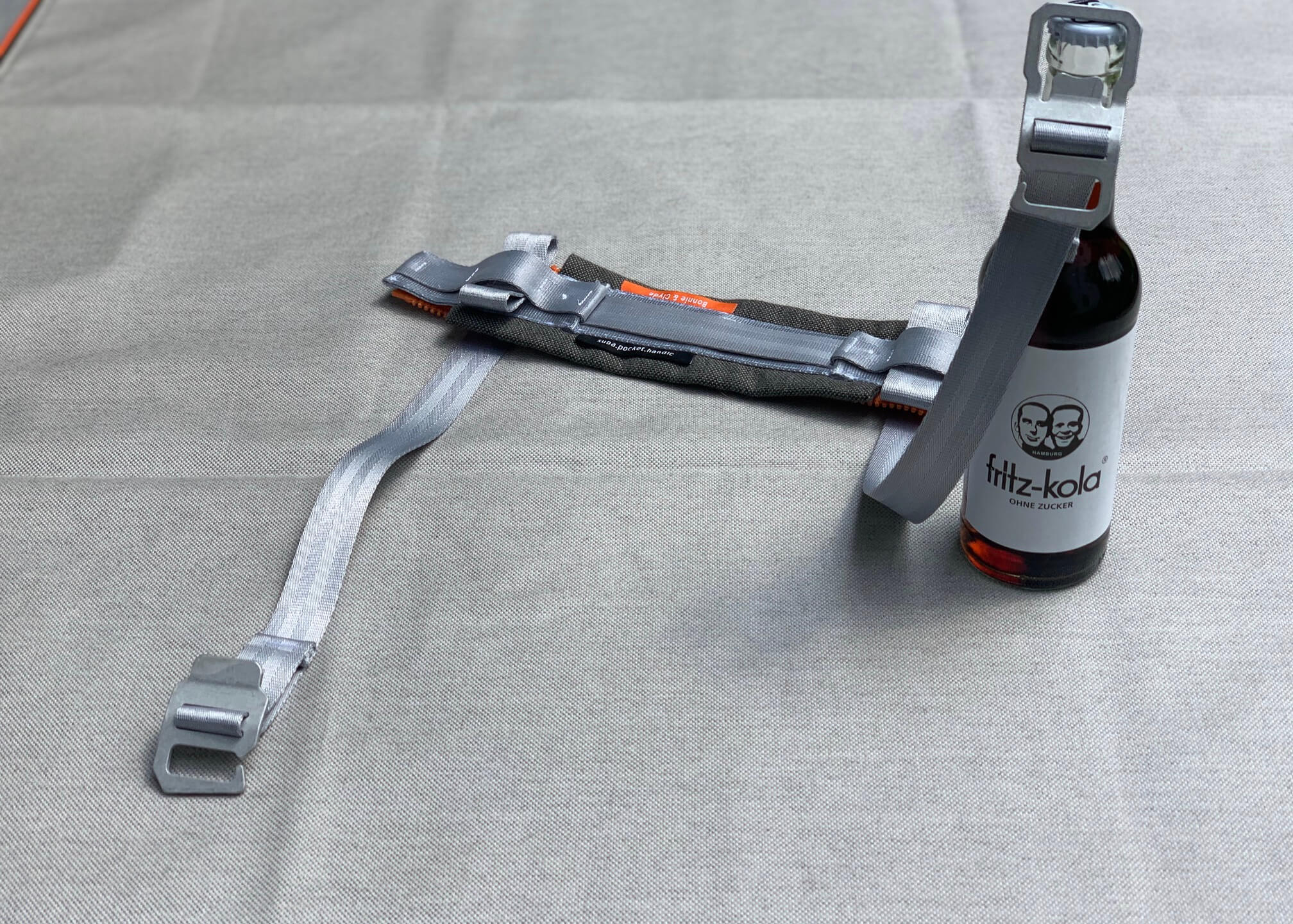 suba.pockethandle.silvergrey