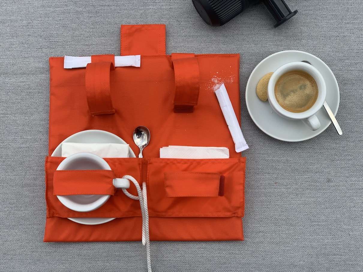 suba.espresso4.2.set mit einer gefüllten Espressotasse